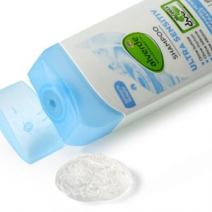 Shampoo Ultra Sensitiv, 200 ml | Shampoing | Apaise les peaux sensibles | Aloe vera & camomille | alverde NATURKOSMETIK |