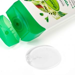 Shampoo Volumen Bio-Kiwi Bio-Apfelminze, 200 ml | Shampoing Volumisant | Booste le volume des cheveux fins | Kiwi bio et menthe verte bio | alverde NATURKOSMETIK |